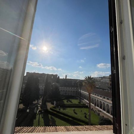 Camera X2 Con Magnifica Vista Sul Chiostro Di Michelangelo E Le Terme Di Diocleziano Rome Buitenkant foto